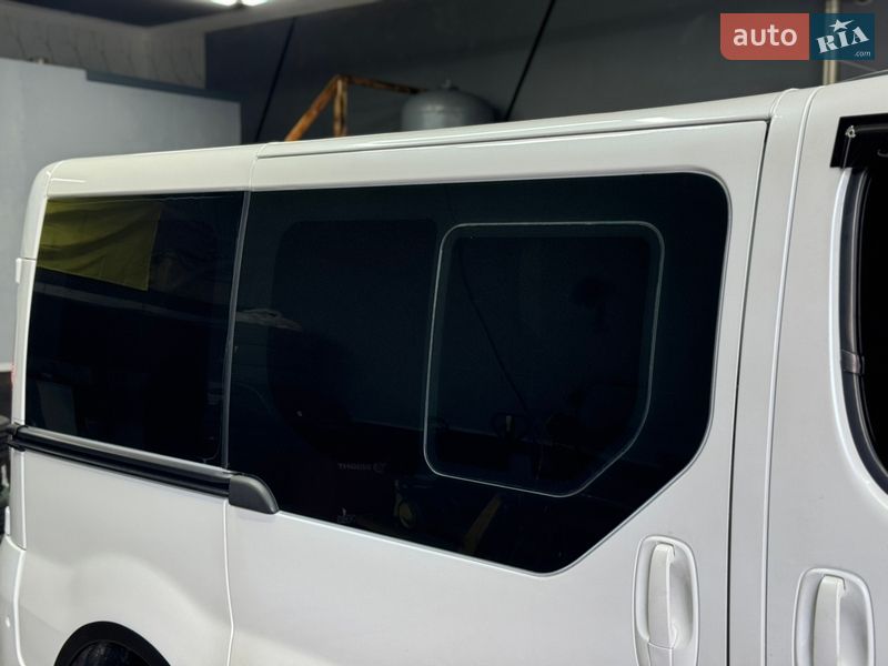 Минивэн Renault Trafic 2002 в Владимире фото 13 Минивэн Renault Trafic 2002 в Владимире