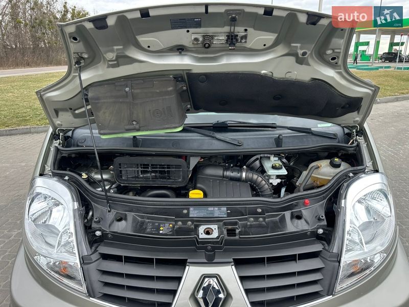 Мінівен Renault Trafic 2012 в Бродах фото 61 Мінівен Renault Trafic 2012 в Бродах