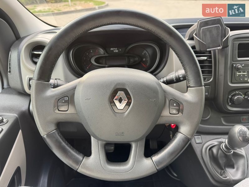 Мінівен Renault Trafic 2017 в Луцьку фото 19 Мінівен Renault Trafic 2017 в Луцьку