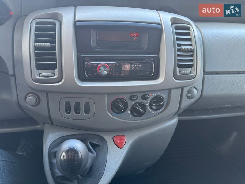 Мінівен Renault Trafic 2010 в Миколаєві фото 15 Мінівен Renault Trafic 2010 в Миколаєві