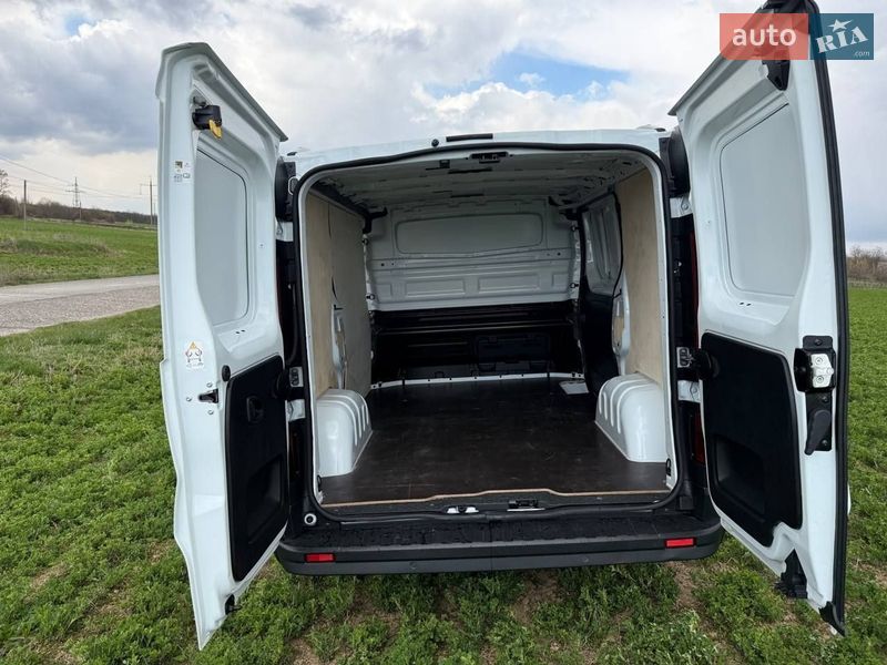Грузовой фургон Renault Trafic 2022 в Ладыжине