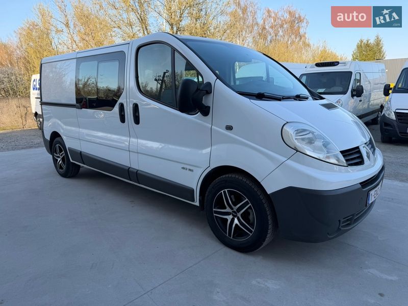 Мінівен Renault Trafic 2013 в Дубні фото 4 Мінівен Renault Trafic 2013 в Дубні