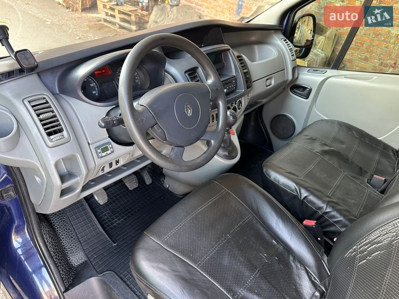 Вантажний фургон Renault Trafic 2011 в Дніпрі
