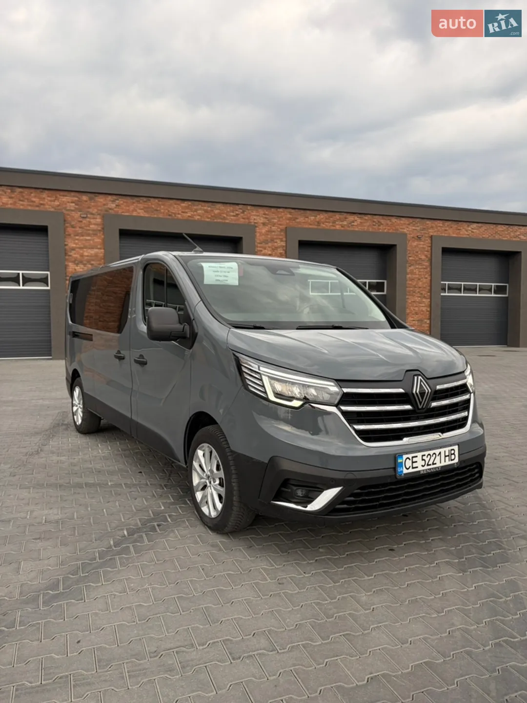 2024 Renault Trafic - мініатюра 3