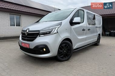 Вантажопасажирський фургон Renault Trafic 2020 в Києві