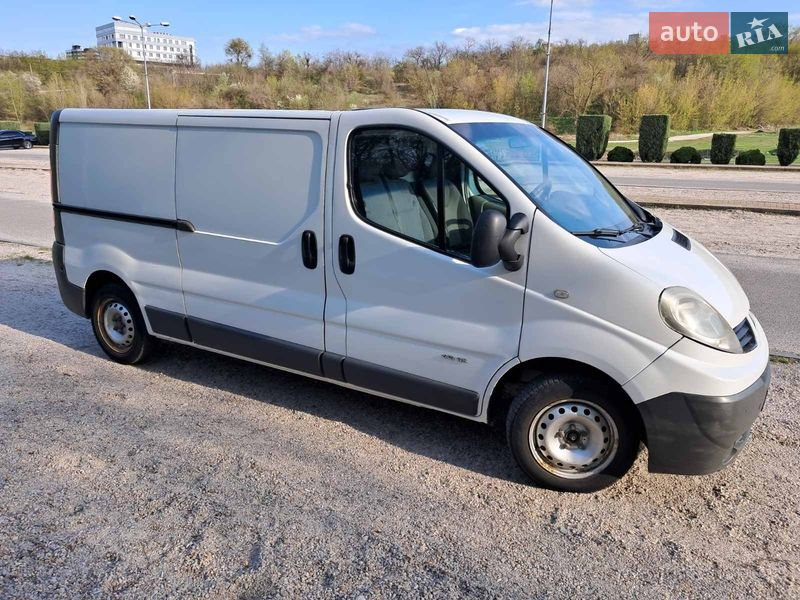Renault Trafic 2012