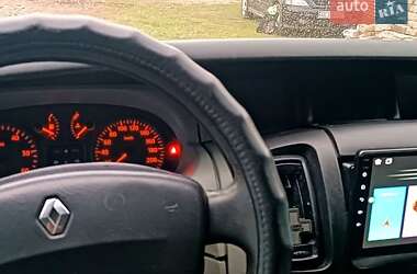 Минивэн Renault Trafic 2004 в Днепре