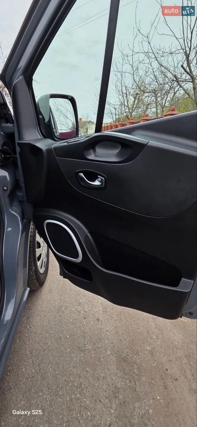 2020 Renault Trafic - мініатюра 40