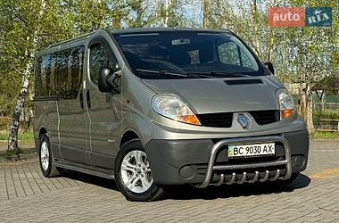 Мінівен Renault Trafic 2006 в Дрогобичі