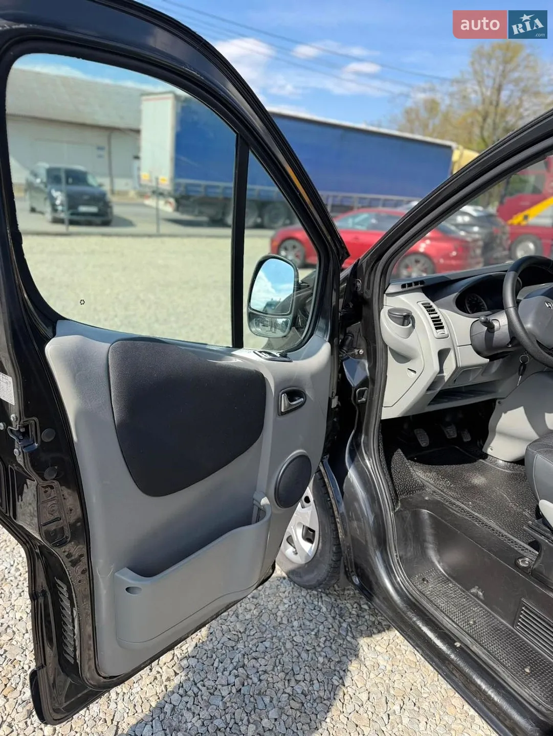 2014 Renault Trafic - мініатюра 9