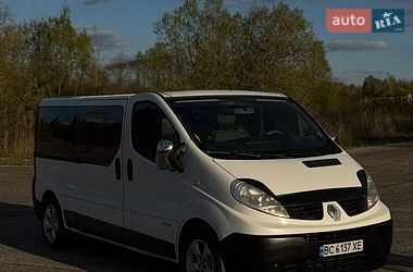Мінівен Renault Trafic 2007 в Новояворівську