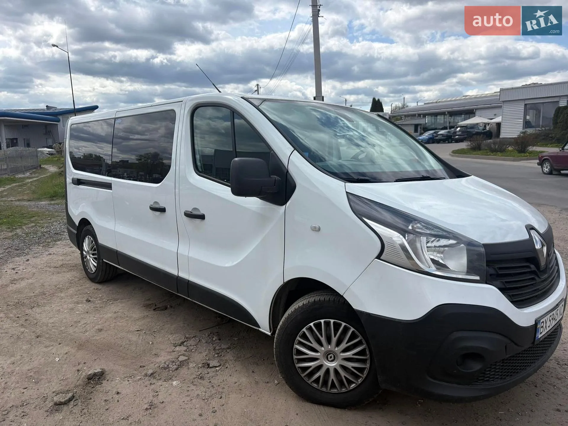 2019 Renault Trafic - мініатюра 2