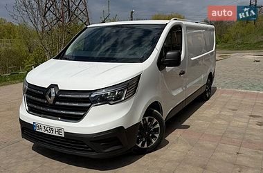 Вантажний фургон Renault Trafic 2022 в Новомиргороді