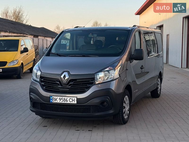 Renault Trafic 2015
