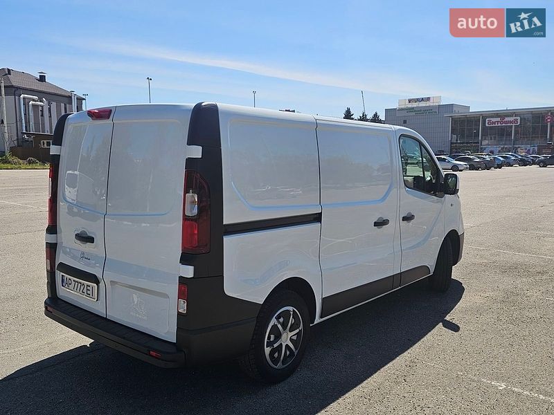 Вантажопасажирський фургон Renault Trafic 2019 в Запоріжжі