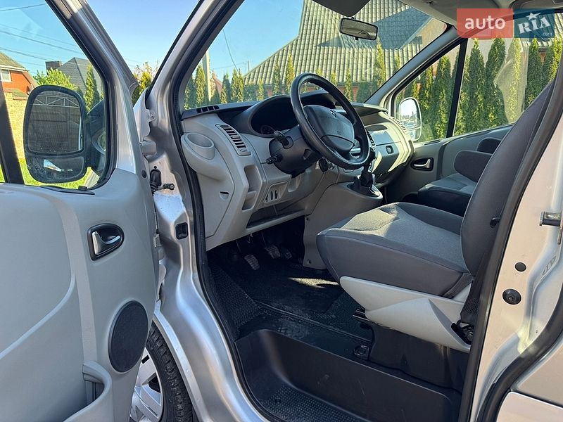 Мінівен Renault Trafic 2012 в Луцьку