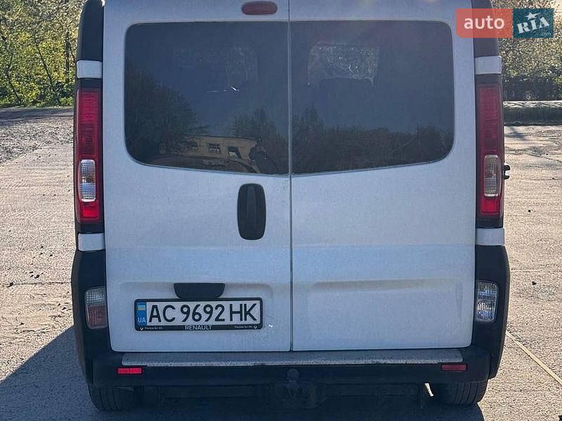 Минивэн Renault Trafic 2008 в Иваничах