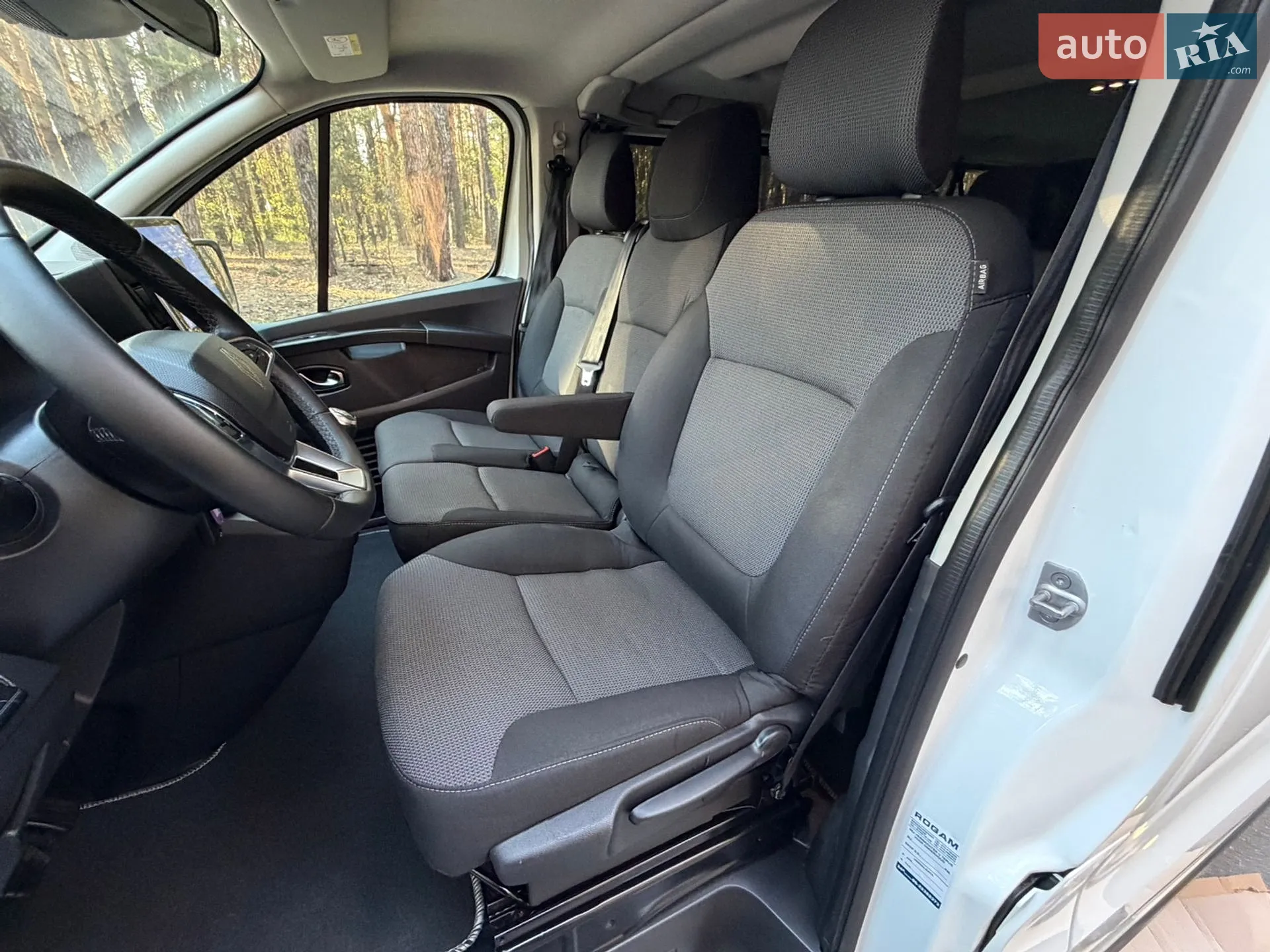 2025 Renault Trafic - мініатюра 47