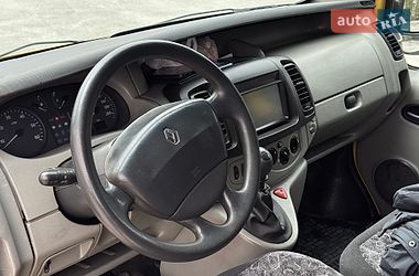 Минивэн Renault Trafic 2003 в Каменец-Подольском