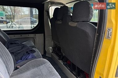 Минивэн Renault Trafic 2003 в Каменец-Подольском