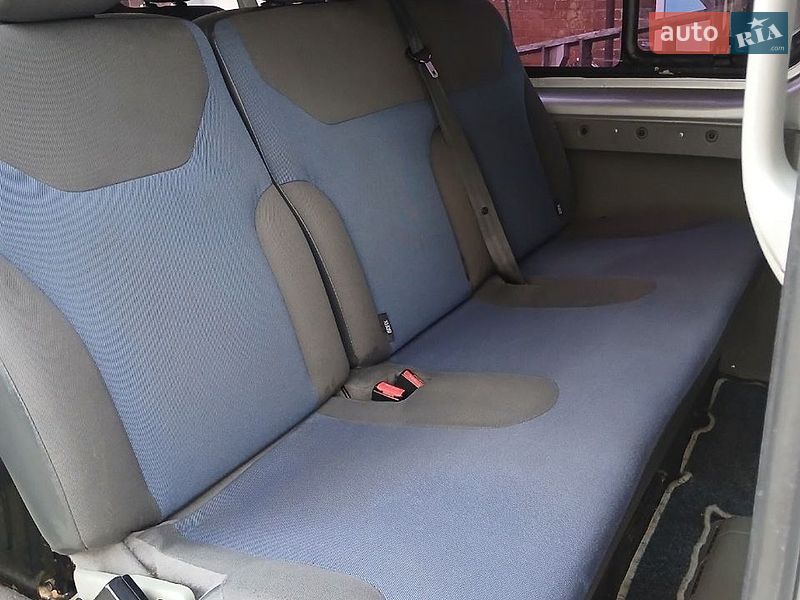 Мінівен Renault Trafic 2011 в Конотопі