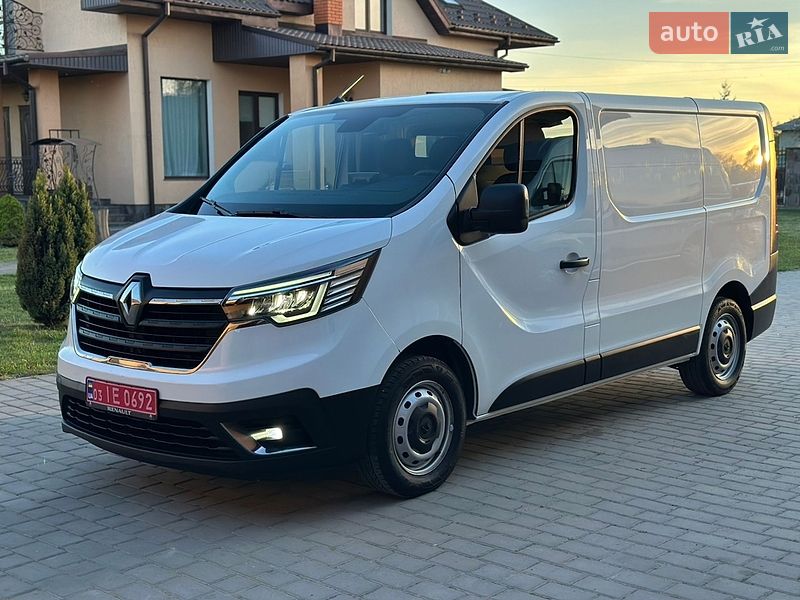Грузовой фургон Renault Trafic 2022 в Бродах
