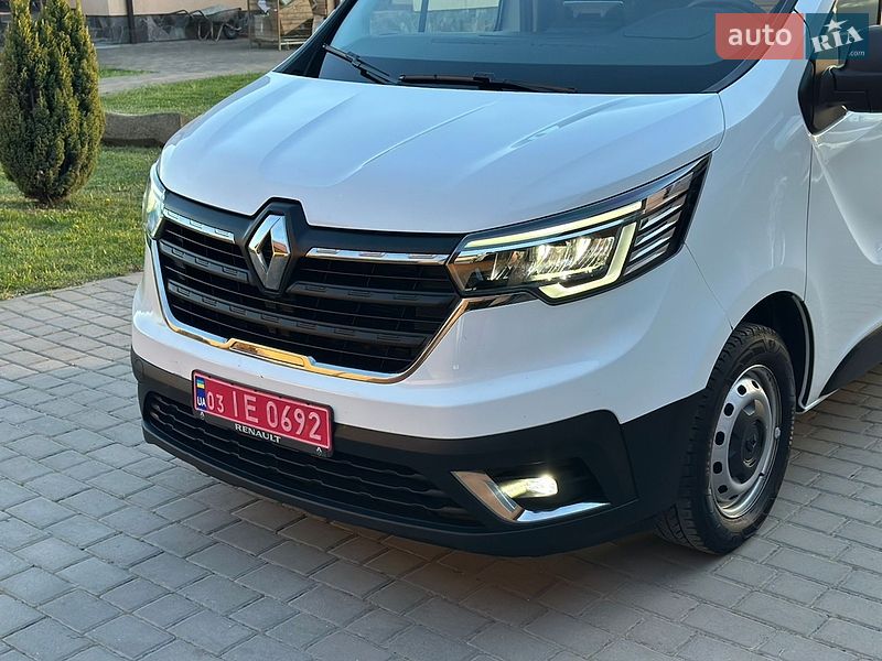 Грузовой фургон Renault Trafic 2022 в Бродах