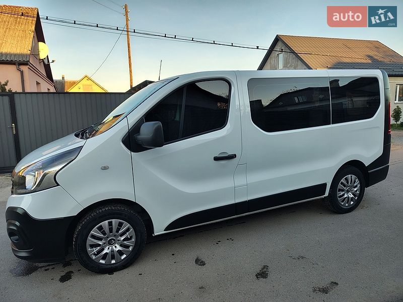 Минивэн Renault Trafic 2021 в Дубно