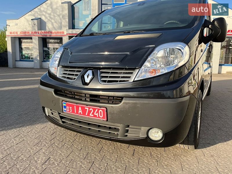 Грузовой фургон Renault Trafic 2012 в Бродах
