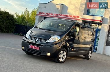 Грузовой фургон Renault Trafic 2012 в Бродах