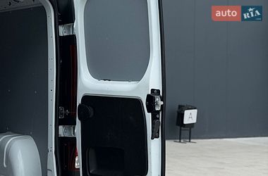 Грузовой фургон Renault Trafic 2023 в Дубно