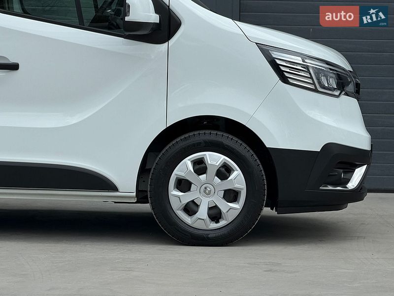 Грузовой фургон Renault Trafic 2023 в Дубно