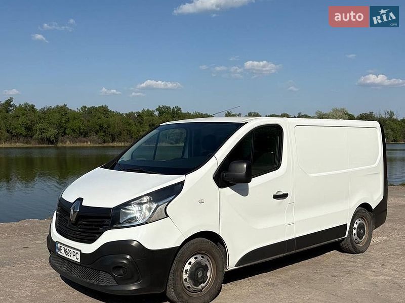 Грузовой фургон Renault Trafic 2018 в Каменском