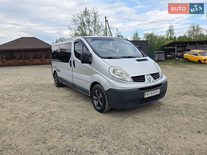 Минивэн Renault Trafic 2008 в Коломые