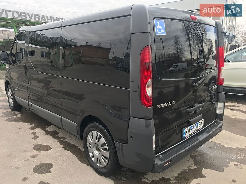Минивэн Renault Trafic 2009 в Киеве