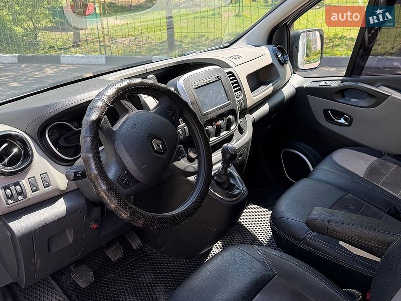 Грузовой фургон Renault Trafic 2016 в Харькове
