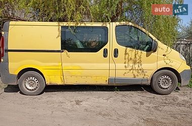 Грузопассажирский фургон Renault Trafic 2006 в Харькове