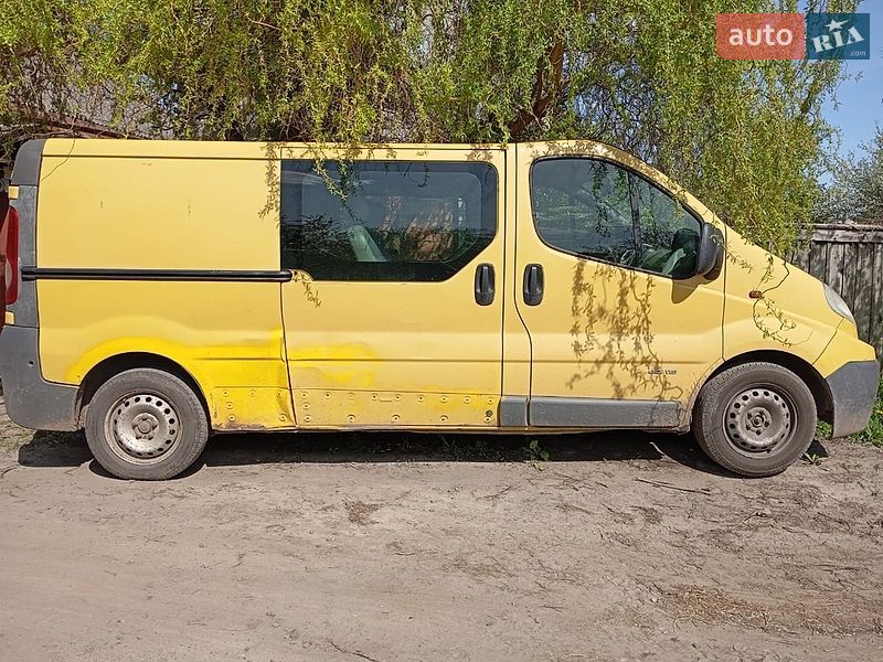 Грузопассажирский фургон Renault Trafic 2006 в Харькове