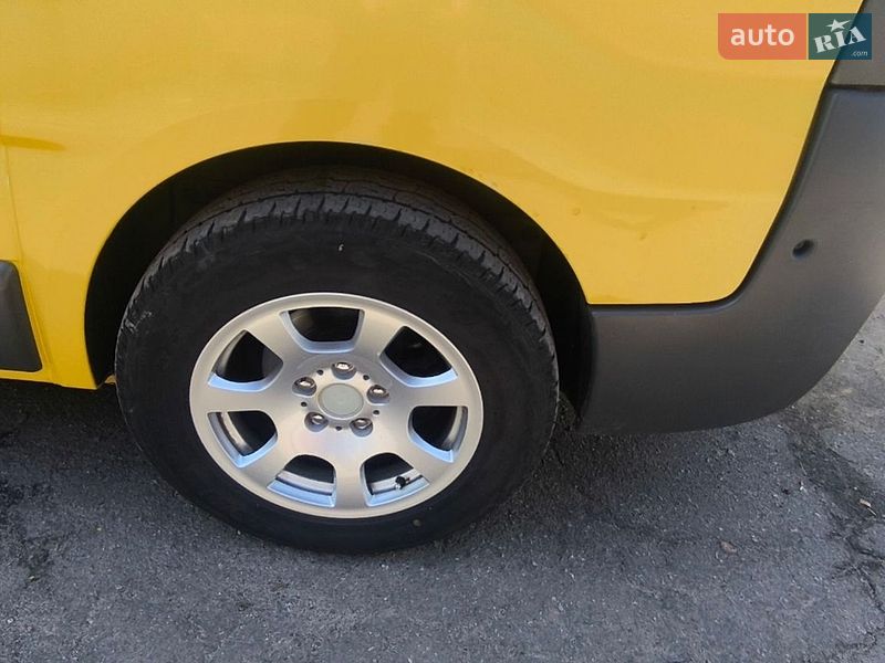 Минивэн Renault Trafic 2008 в Киеве