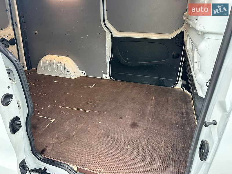Вантажний фургон Renault Trafic 2019 в Івано-Франківську