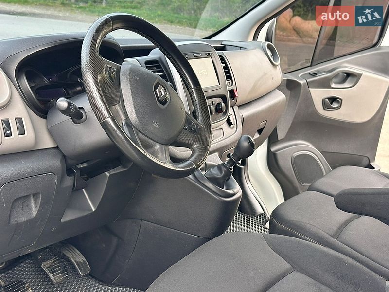 Вантажний фургон Renault Trafic 2019 в Івано-Франківську