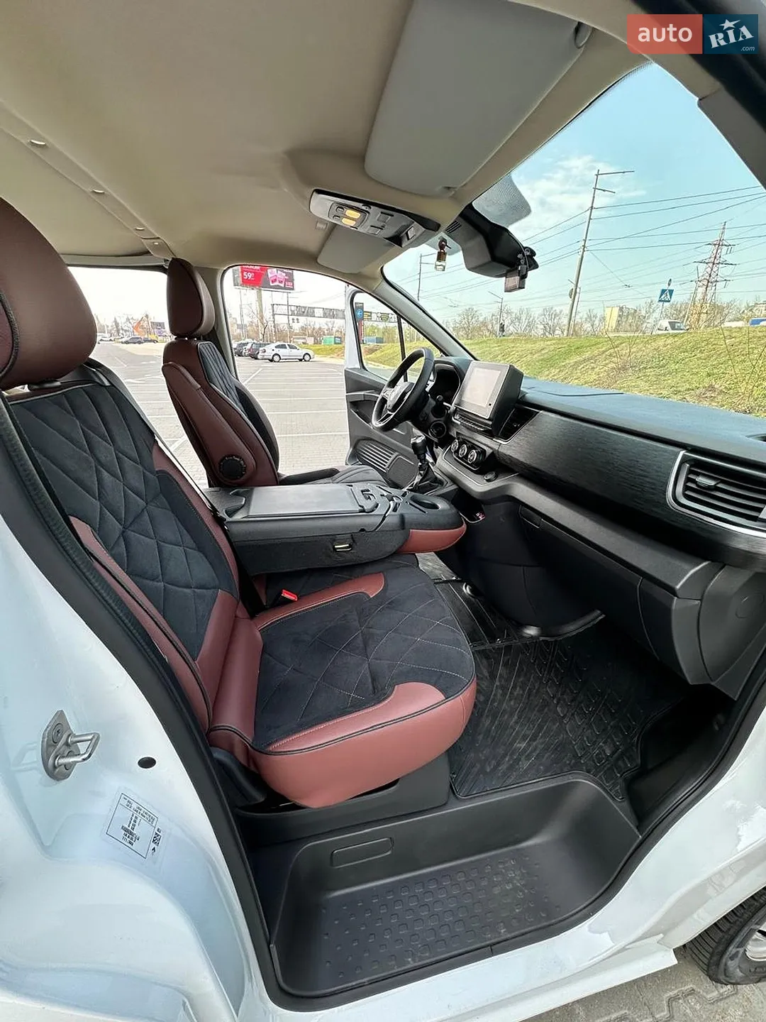2022 Renault Trafic - мініатюра 25