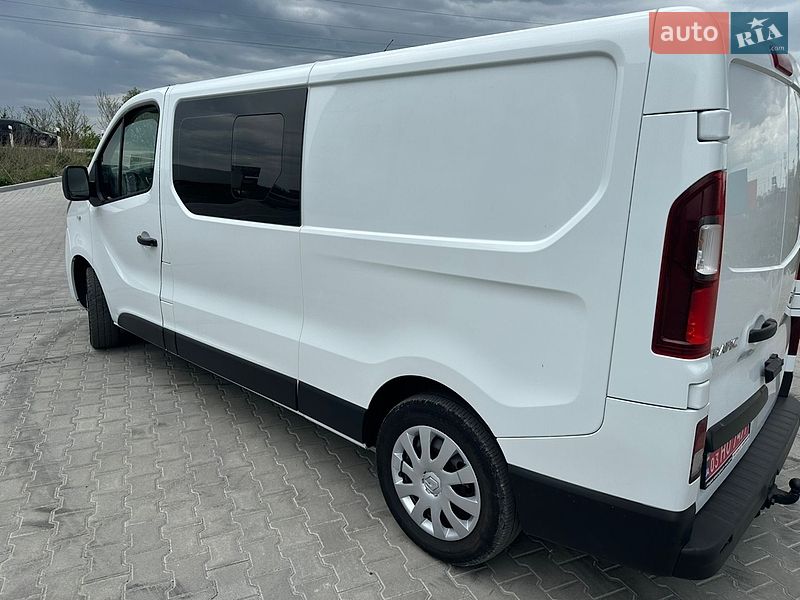 Минивэн Renault Trafic 2018 в Львове