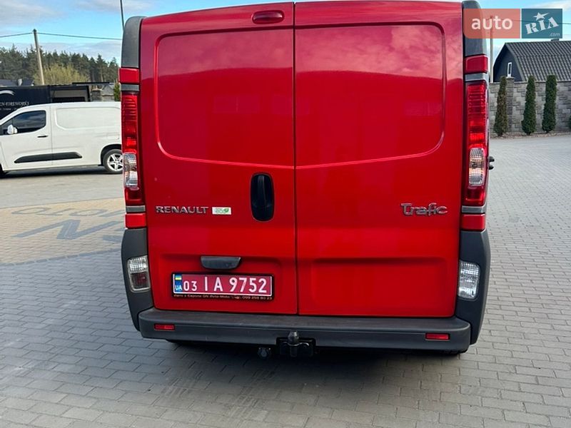 Грузовой фургон Renault Trafic 2013 в Луцке