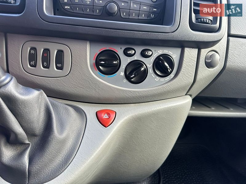 Грузовой фургон Renault Trafic 2013 в Луцке
