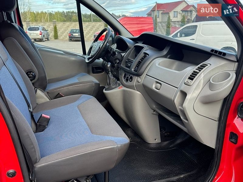 Грузовой фургон Renault Trafic 2013 в Луцке