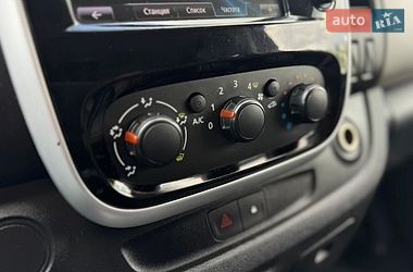 Мінівен Renault Trafic 2016 в Умані