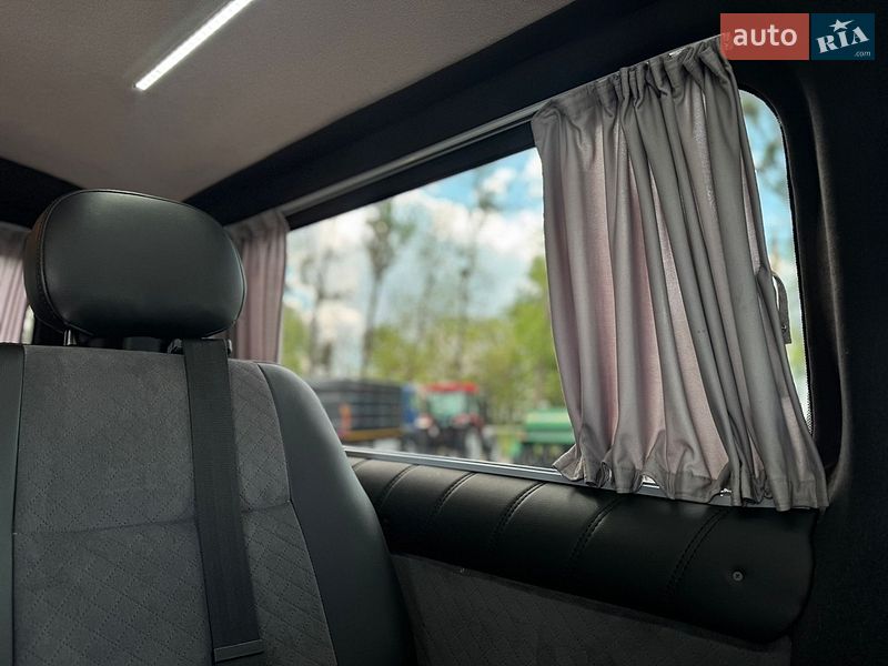 Мінівен Renault Trafic 2016 в Умані