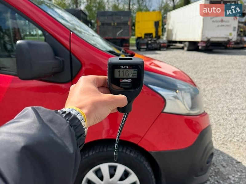 Мінівен Renault Trafic 2016 в Умані