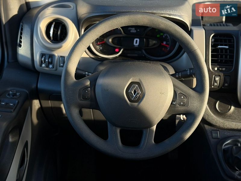 Мінівен Renault Trafic 2019 в Дубні